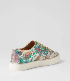 Pandoe Xf Spring Garden Leather Sneakers