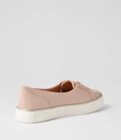 Patrese Xf Nude Leather Flat Shoes