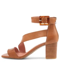 Pera Tan Leather Sandals