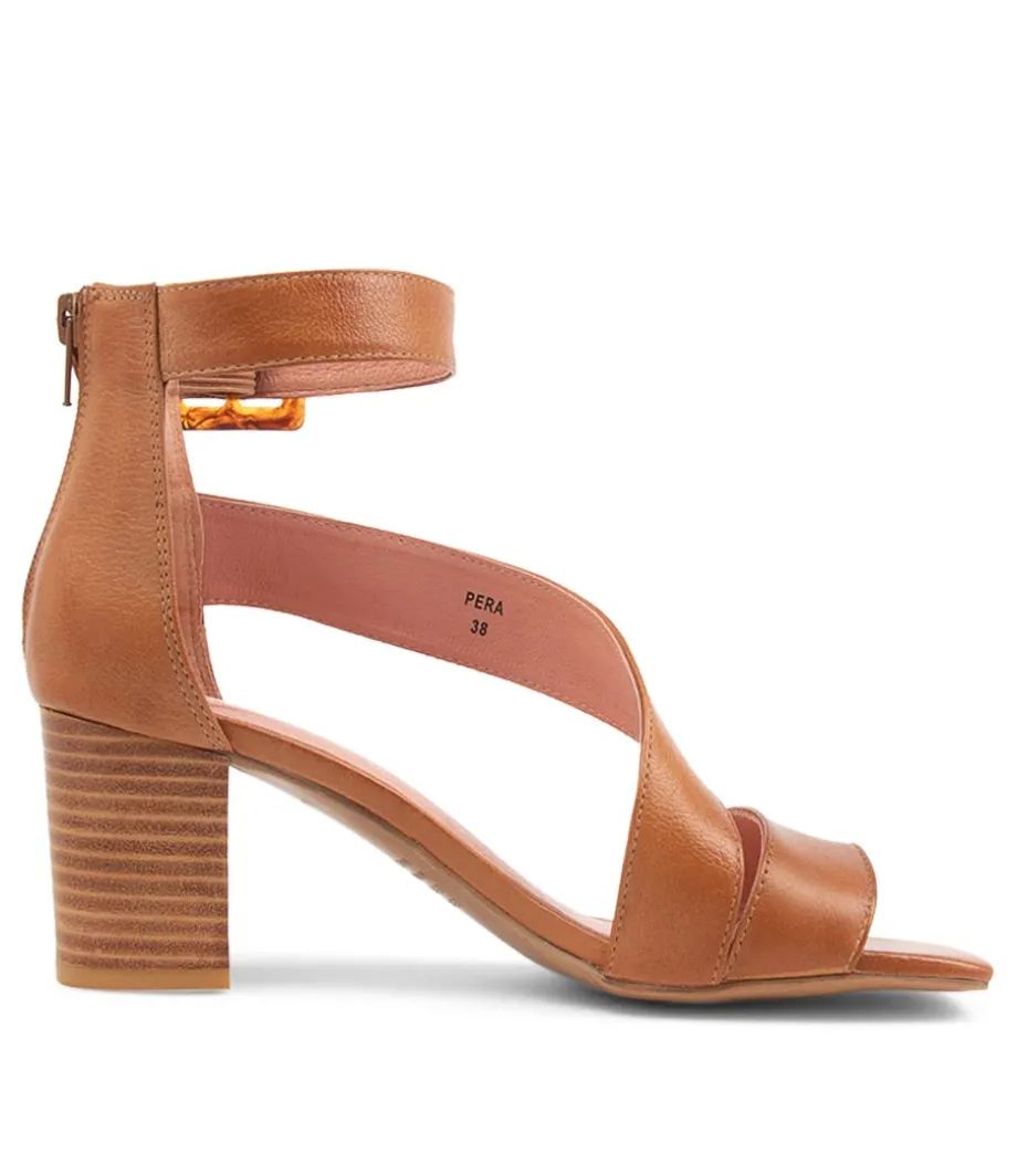 Pera Tan Leather Sandals