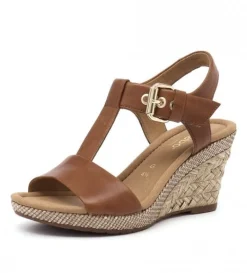 Pia Peanut Leather