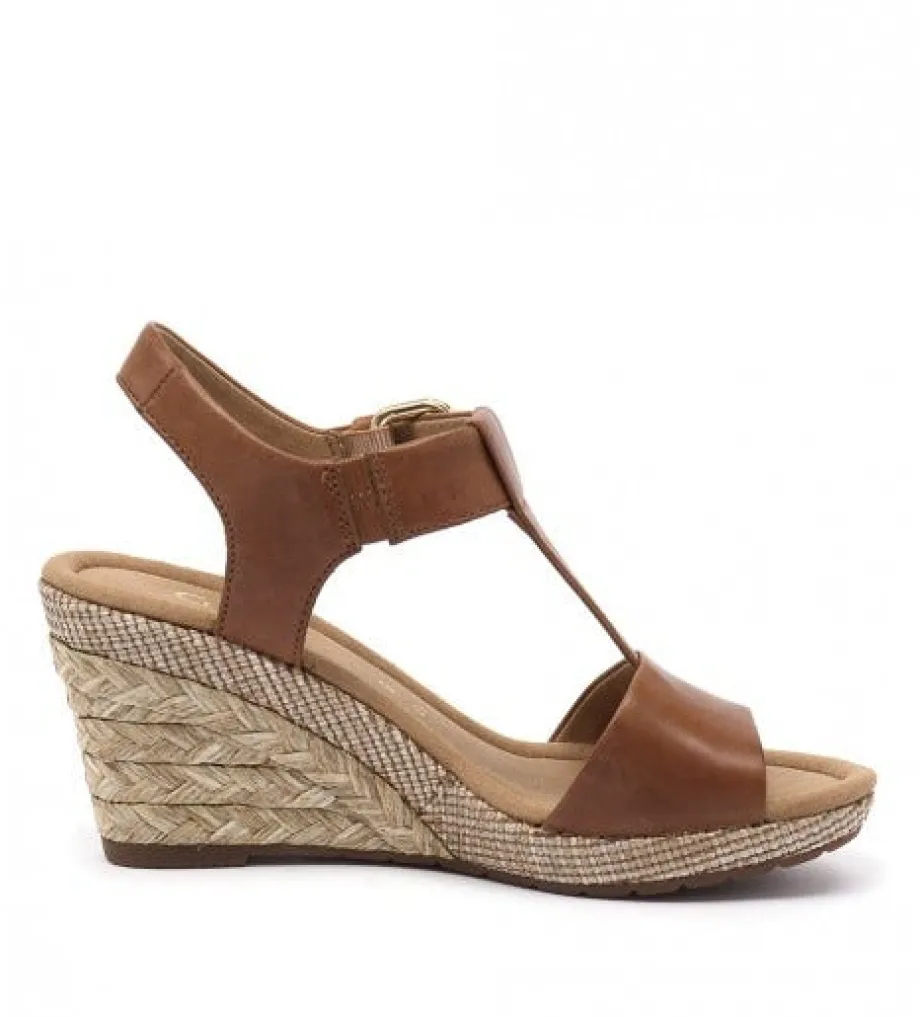 Pia Peanut Leather