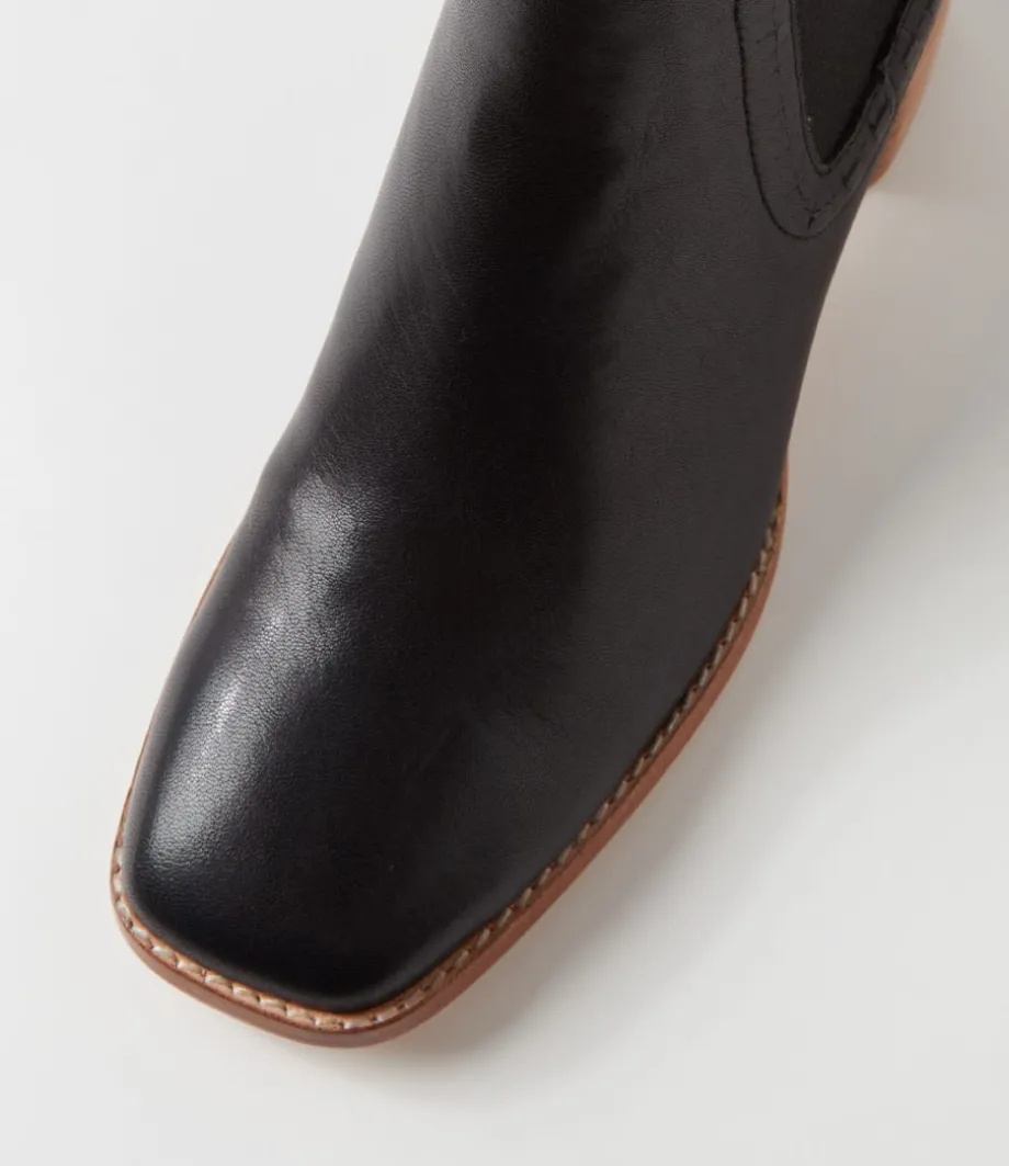 Played Black Natural Leather Chelsea Boots