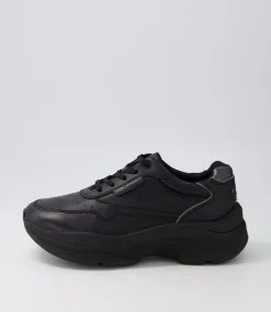Pro Walker Premium Black Leather Sneakers