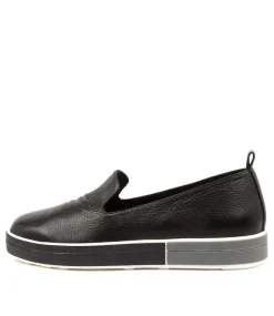 Raider W Black Leather