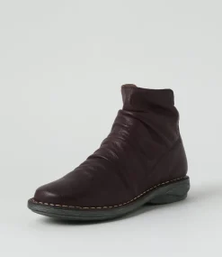 Rarar Purple Leather Ankle Boots