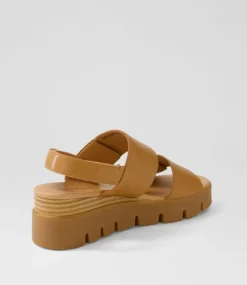 Rillow Tan Leather Sandals