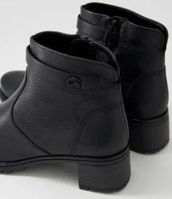 Ronda 11 Schwarz Leather Ankle Boots