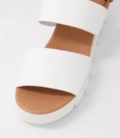 Runar White Dark Tan Leather Sandals