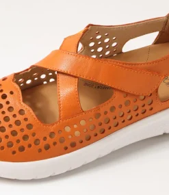 Sachet Xf Orange Leather Flat Shoes