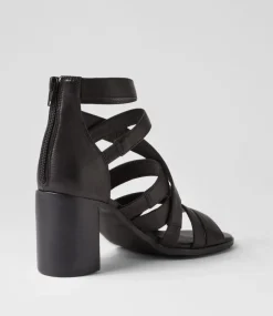 Sadals Black Leather Sandals