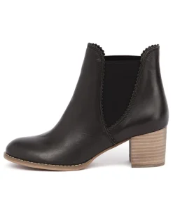 Sadore Black Leather