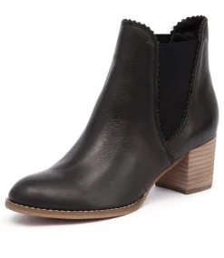 Sadore Black Leather
