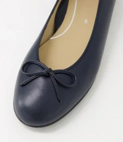 Sardinia 29 Blau Leather Ballet Flats