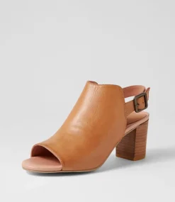 Sauda Tan Leather Sandals