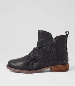 Sienna 38 Black Leather Ankle Boots