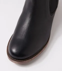 Sienna 35 Black Leather Chelsea Boots