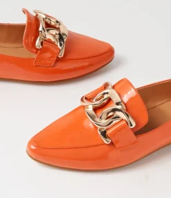 Socoro Orange Patent Leather Flat Shoes