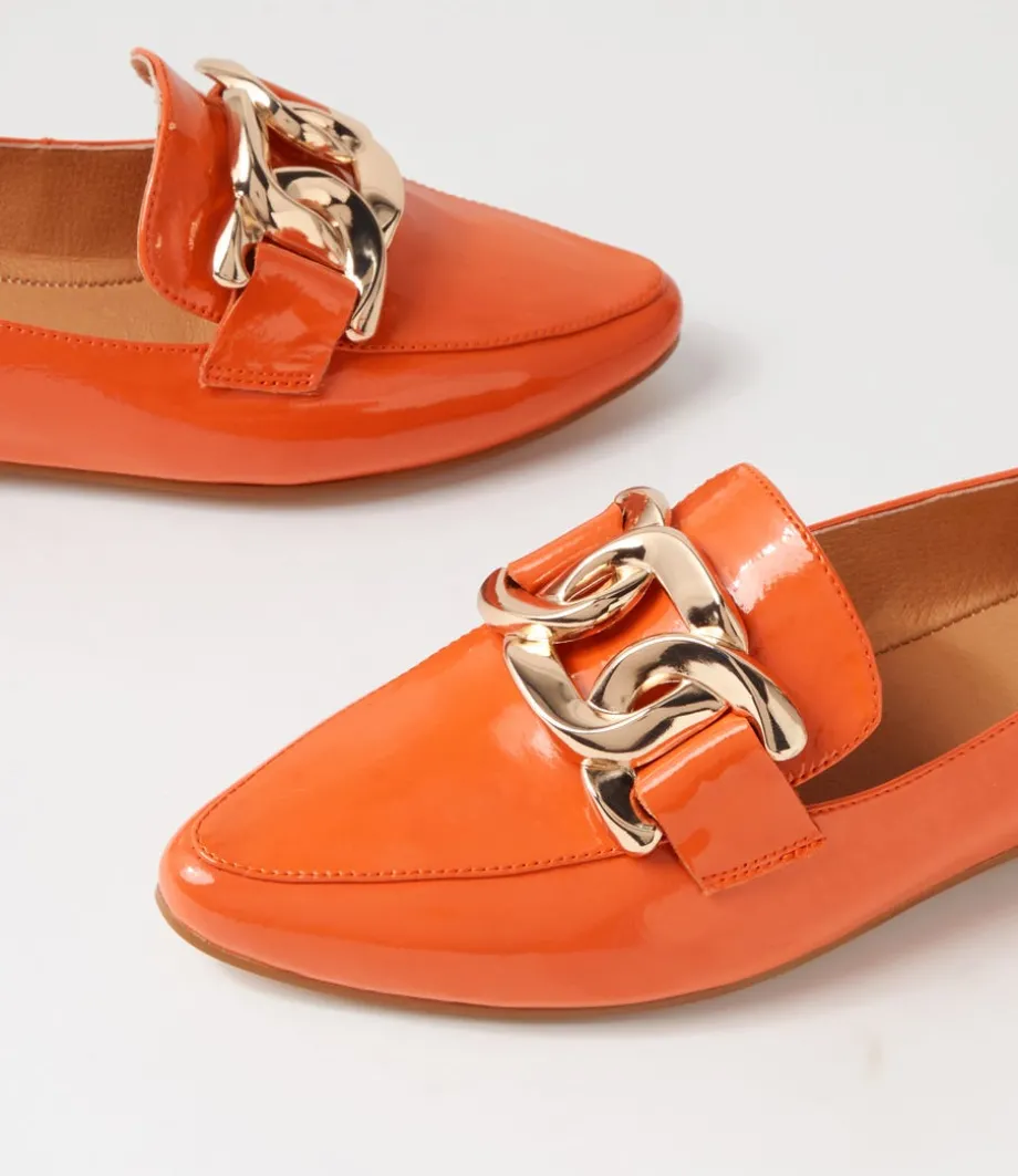 Socoro Orange Patent Leather Flat Shoes