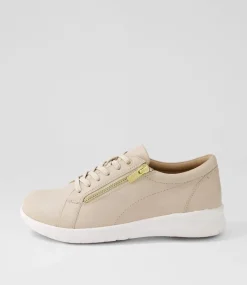 Solar Xf Almond Leather Sneakers