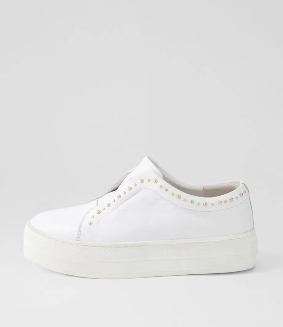 Synty White Leather Sneakers