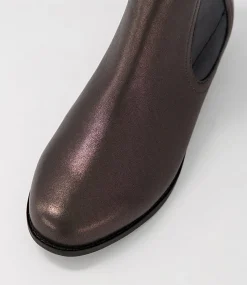 Talia Xf Black Glow Leather Chelsea Boots