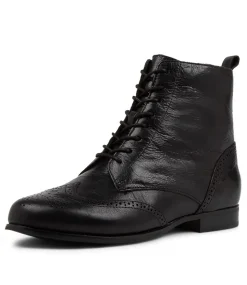 Thron Xf Black Leather Ankle Boots