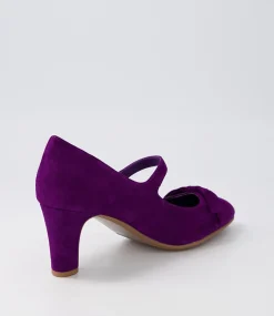 Tinar Purple Suede Heels