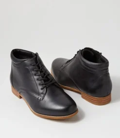 Trae Xf Black Leather Ankle Boots