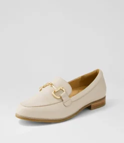 Tucci Xf Almond Leather Loafers
