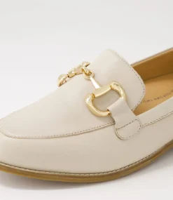 Tucci Xf Almond Leather Loafers