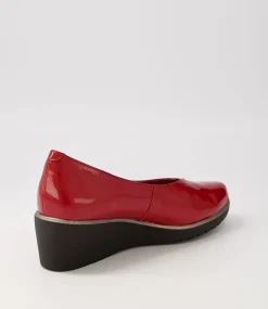 Umme Dark Red Patent Leather Wedges