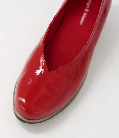 Umme Dark Red Patent Leather Wedges