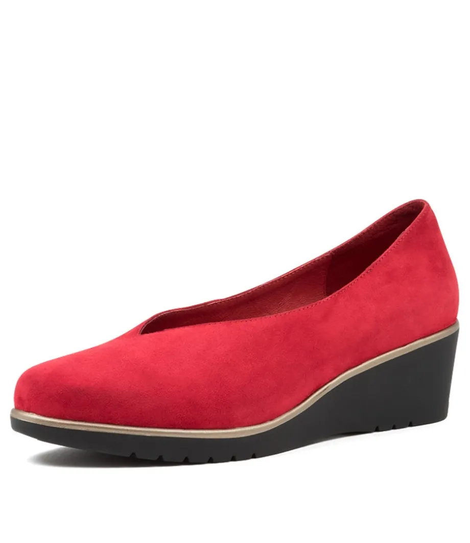 Umme Red Suede Wedges