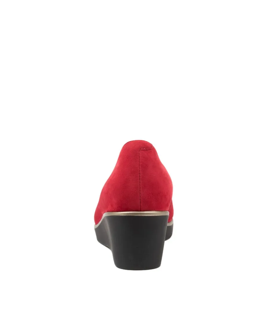 Umme Red Suede Wedges
