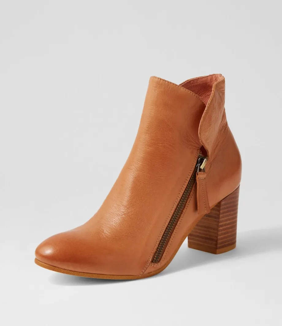 Uriah Dark Tan Leather Ankle Boots