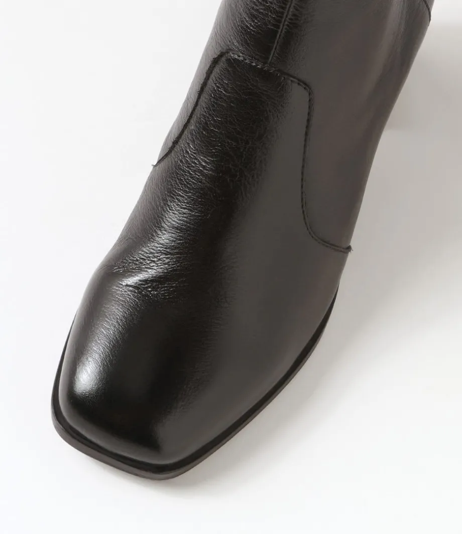 Vascal Black Leather Ankle Boots