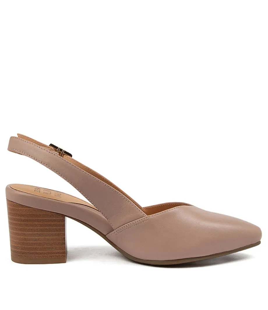 Veera Xw Blush Leather Heels