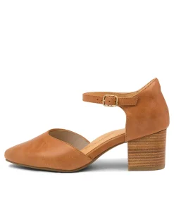 Vitor W Tan Leather