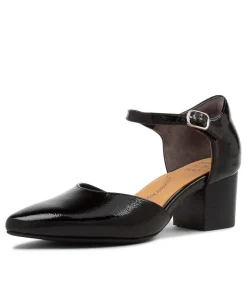 Vitor Xw Black Patent Leather Heels