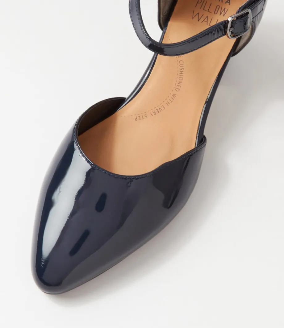 Vitor Xw Navy Patent Leather Heels