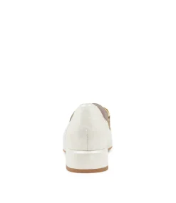 Vivandy White Shrunken Patent Heels