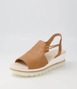 Wadmire Dark Tan Leather Sandals