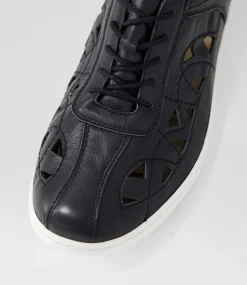 Watkin Xf Black White Leather Sneakers
