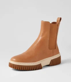 Yaella Tan Vanilla Gum Sole Leather Chelsea Boots
