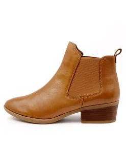 Zenna Whiskey Leather Ankle Boots