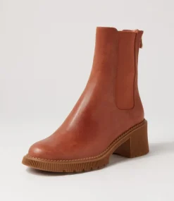 Zozo Cognac Leather Chelsea Boots
